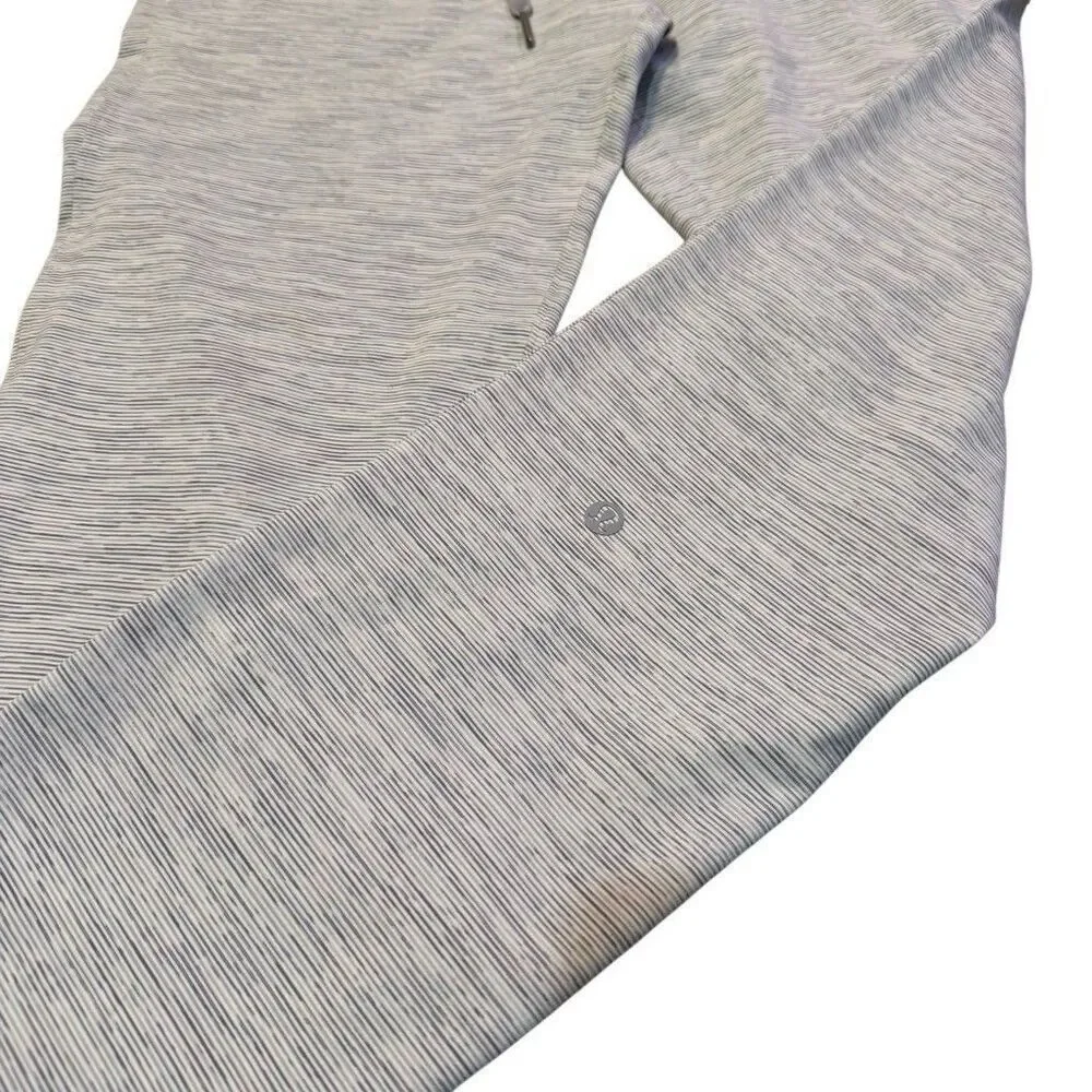 Lululemon Womens  On The Fly Pant Size 2 Wee Are From Space Nimbus Battleship
